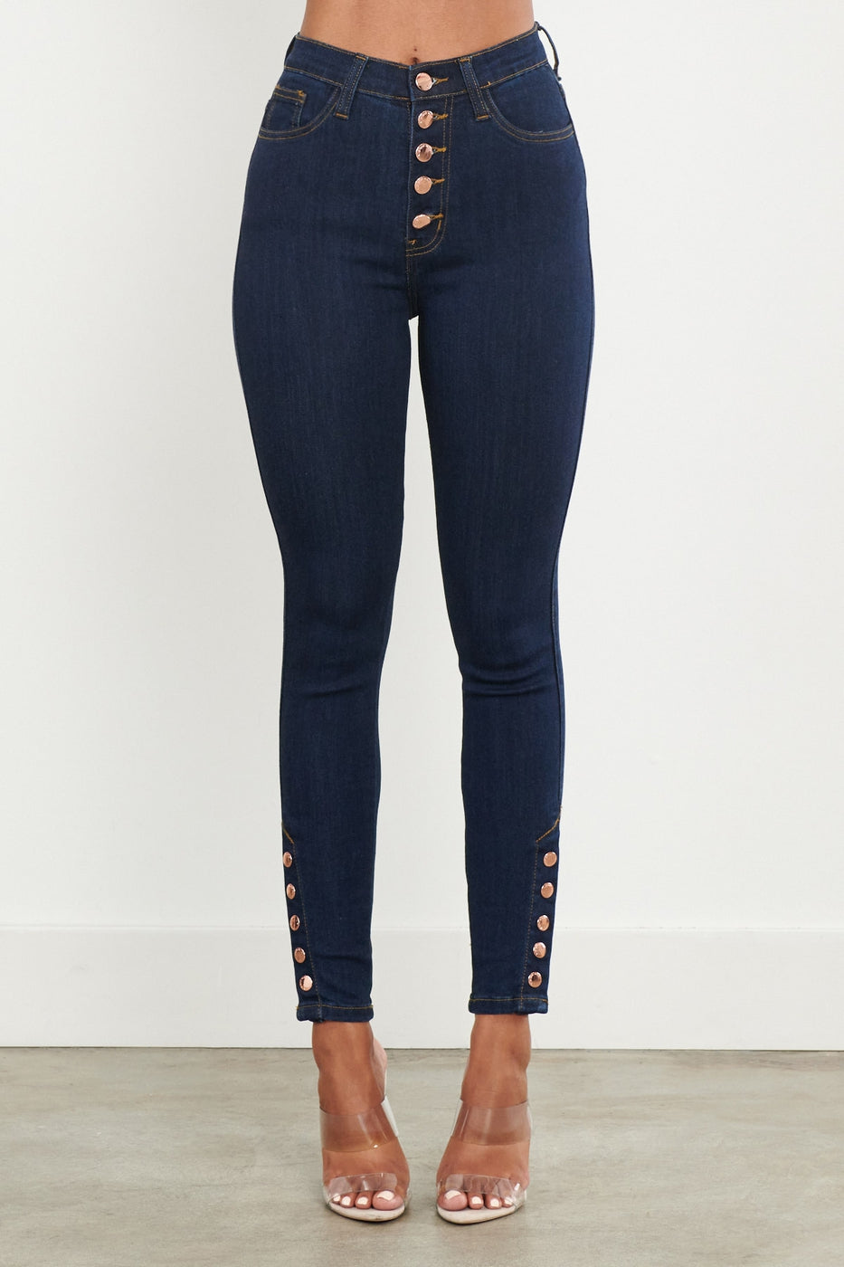 XOXO Rose Gold 5 Button Skinny Jeans – Divine Lily Silhouette